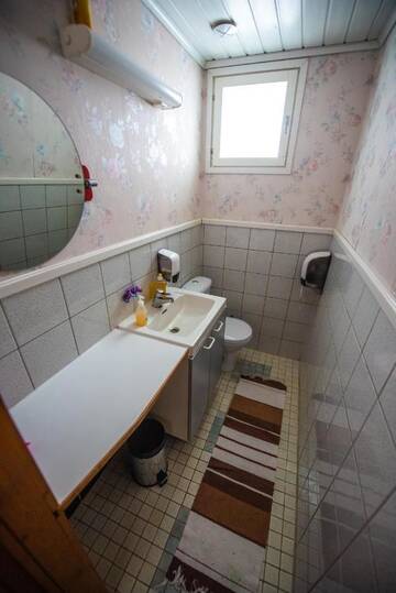 Фото номера Одноместный номер с общим душем и туалетом Дома для отпуска Holiday Village Kuukiuru г. Вуостимо 6