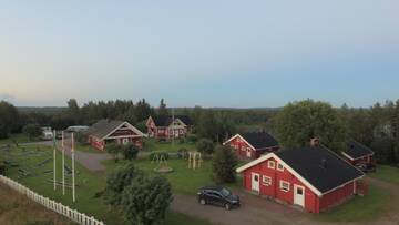 Фотографии Дома для отпуска Holiday Village Kuukiuru г. Вуостимо (Финляндия) №2 Фото Дома для отпуска Holiday Village Kuukiuru г. Вуостимо 2
